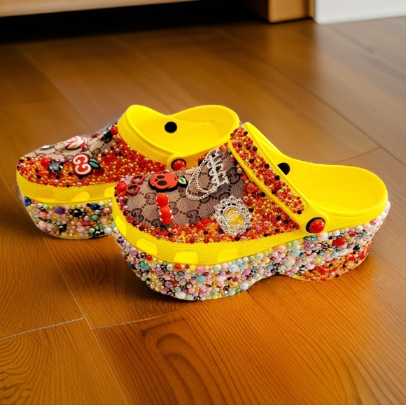 Size 9 Custom Blinged 4" Platform garden shoes. Crocs Style - Picture 5 of 5